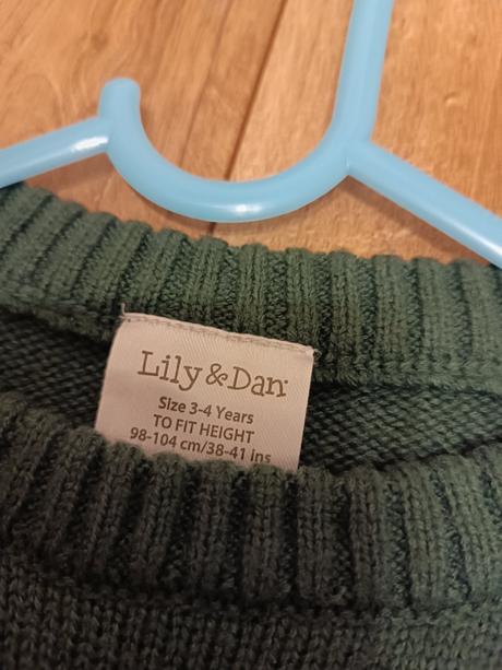 Vianočný svetrík, 98