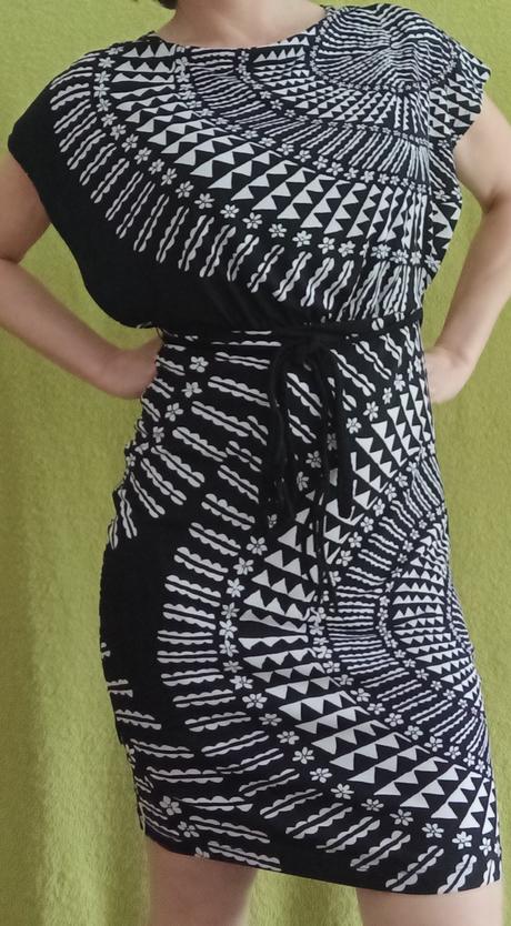 Krásne pohodlné šaty (už s poštovným), s