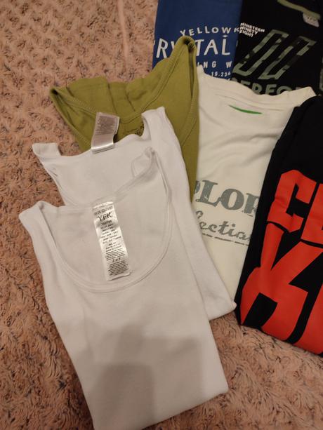 Balik oblecenia na 146/152, 152