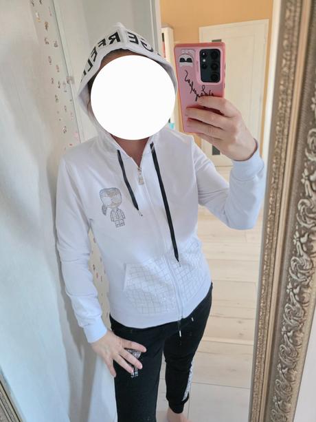 Teplakova suprava karl lagerfeld, l