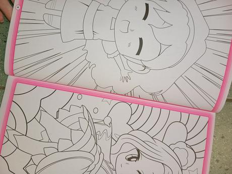 Manga kawaii color omaľovánka s nálepkami, 