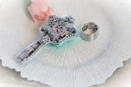 Kefa na vlasy+gumička,