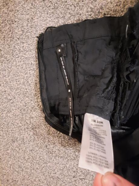 Šaty romantické, s