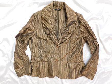 Velmi pekny blejzer, 42