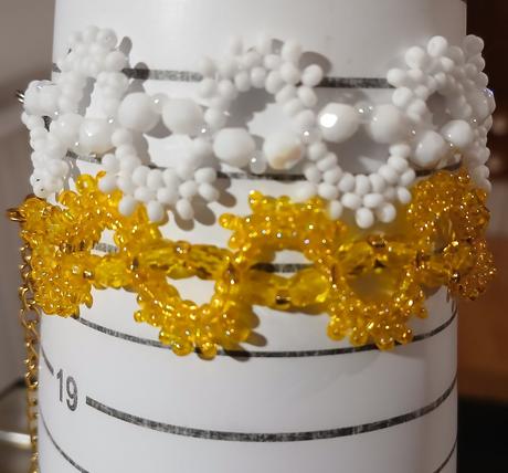 Náramky z českých sklenených korálok v štýle krajk,