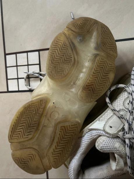 Balenciaga triple s, 37