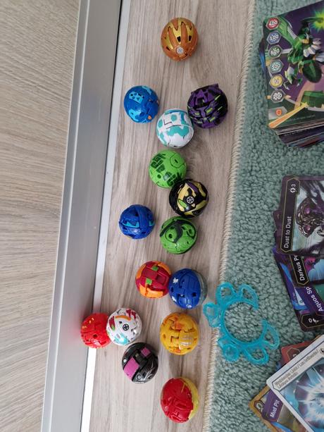 Bakugani a  bakugan aréna, 