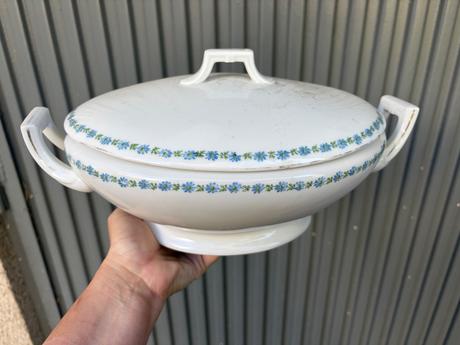 Starozitna porcelanova terina misa na polievku, 