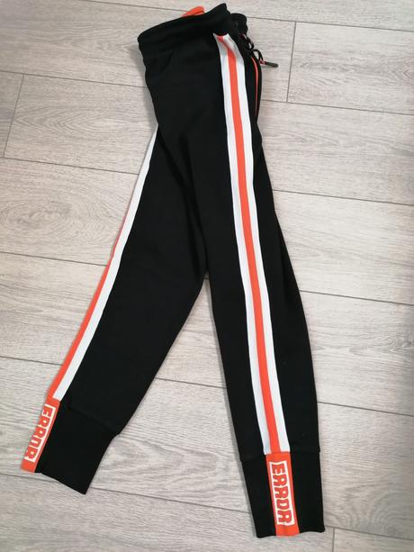 Teplaky 164, reserved,164