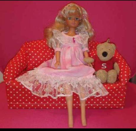 Obal na krabičkové vreckovky v tvare gaučíka,