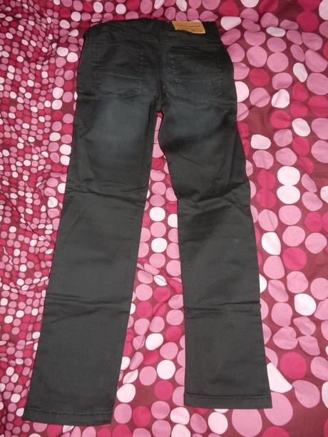 Čierne rifle, h&m,134