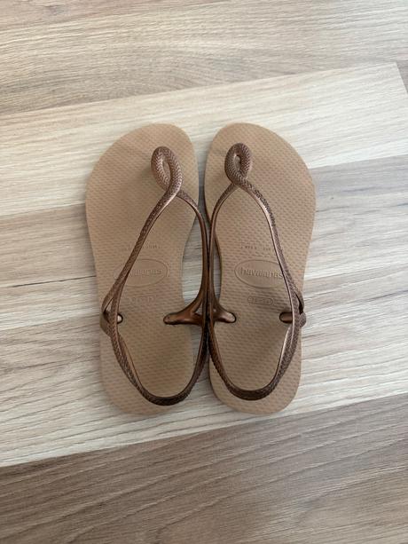 Bf hranicna alternativa - havaianas, 35