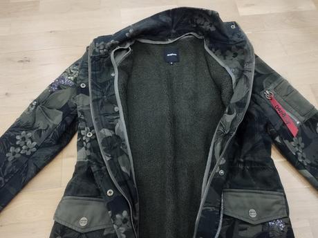 Bunda desigual, desigual,m / s