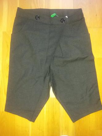 Suknove kratasky, benetton,128