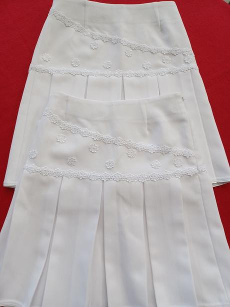 Sukne pre dvojičky, 140