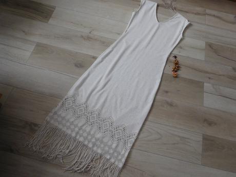 Kremové šaty tielkové pružné-vitrin 38,v, 38