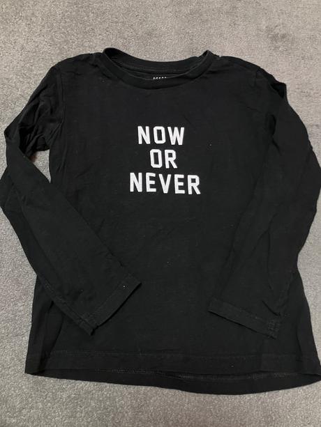 Tricko, reserved,134