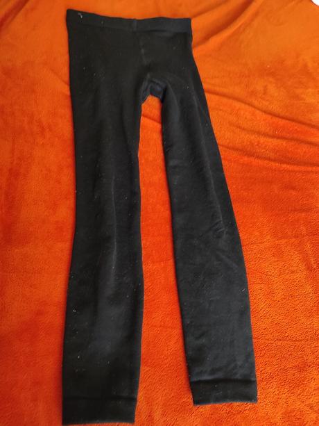 Hrubé čierne legíny, 44