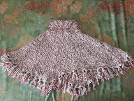 Pončo bez rukávov, 104