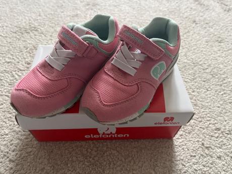 Predam topanky, elefanten,24