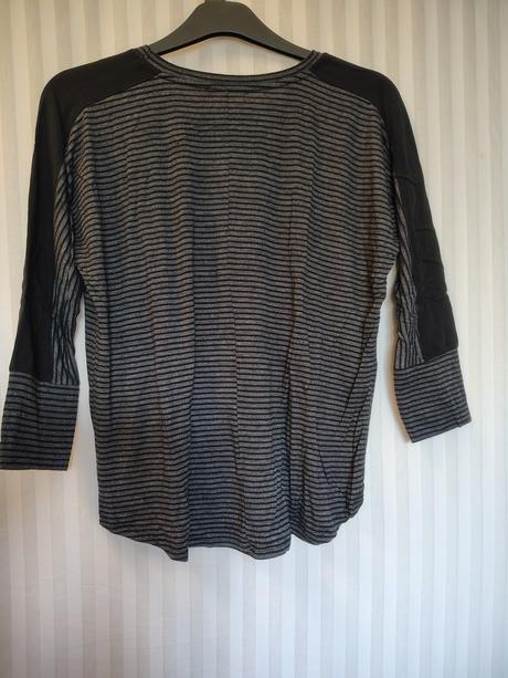 Dámsky čierno sivý pásikavý top, mango, xl/xxl, mango,xl