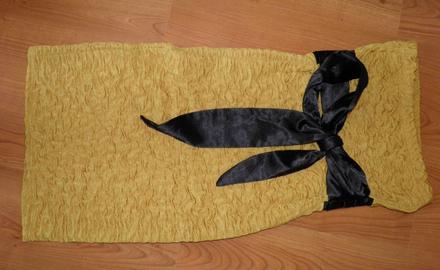 Šaty zaujímavej farby, xs