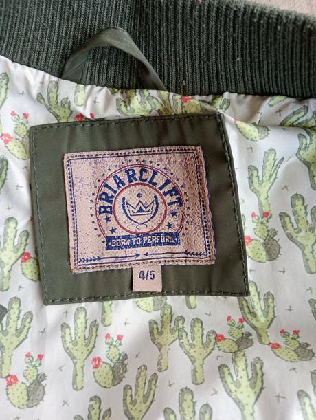 Maveric bunda, 110