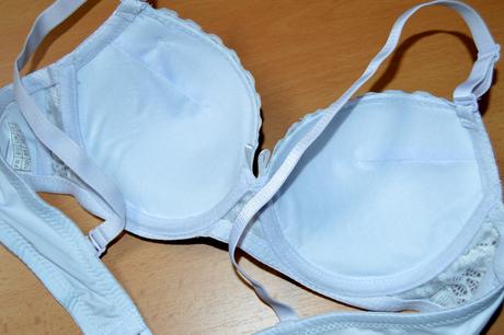 Dámska luxusná podprsenka, 65a - 95d