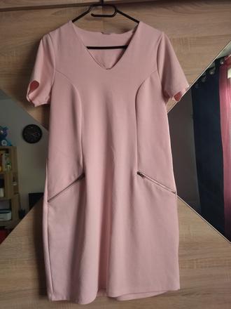 Ľahké bledo ružové šaty, 38