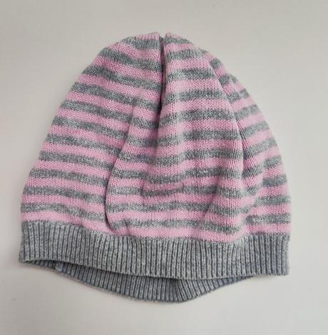 Čiapočka novorodenec, 56