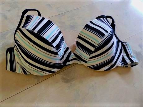 Námornícke pruhované plavky, 40