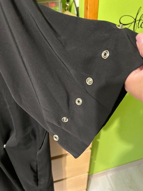 Zaujímavé šaty s vreckami-l, l