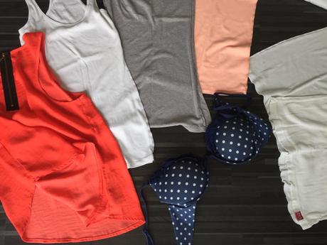 Balíček oblečenia s, s