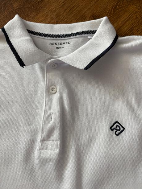 Tricko v.152, reserved,152