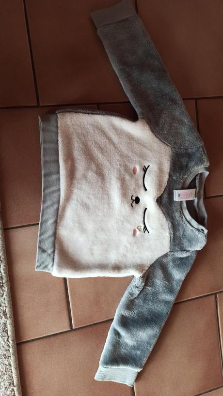 Teplá mikina, c&a,80