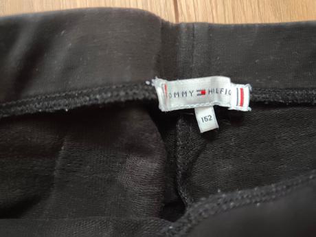 Leginy, tommy hilfiger,152