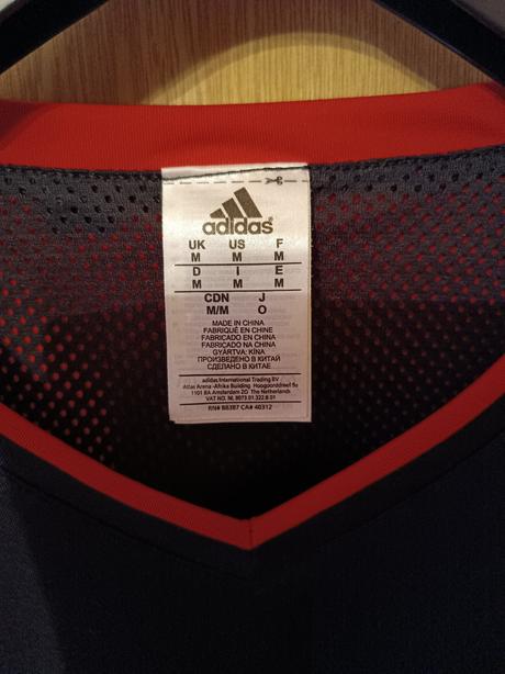 Dres chicago, adidas,m