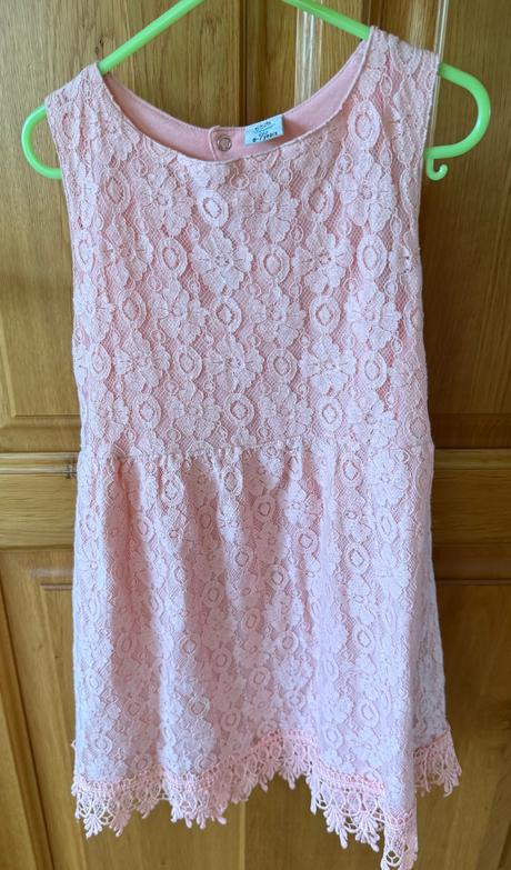 Krásne letné šaty veľa druhov, sinsay,122