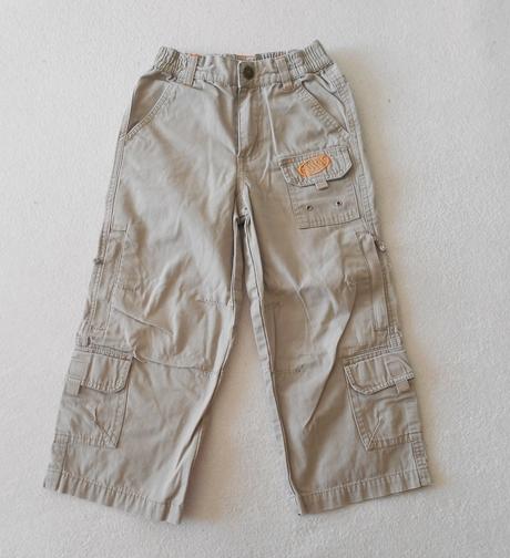 Kapsáčové nohavice, 104