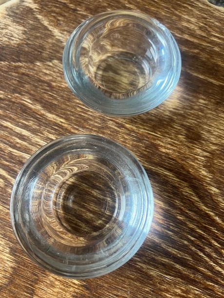 Skleneny svietnik na čajovú sviečku, 