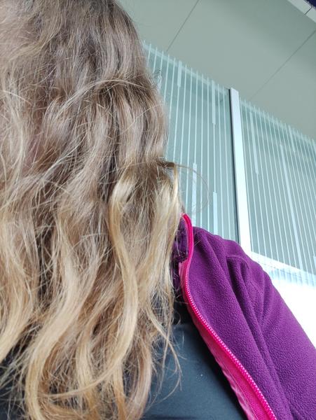 Aká farba vlasov je toto?