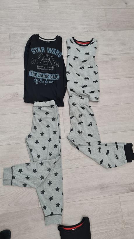 Pyžamá 122cm ,6 az 7 rokov, batman a star wars nex, next,122