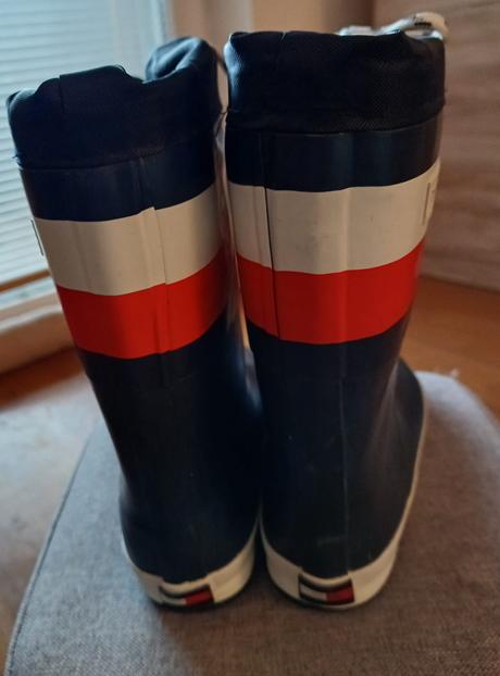 Gumáky, tommy hilfiger,33
