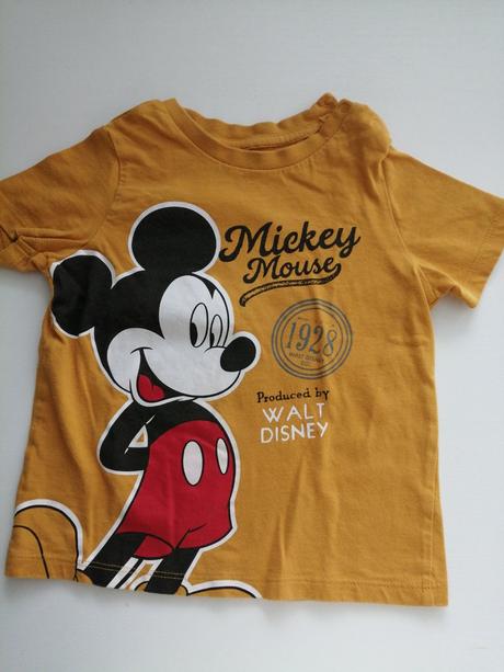 Tričká 2 ks vel. 86, 86