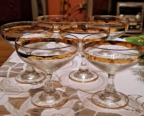 Staré pohare,popolnik, 