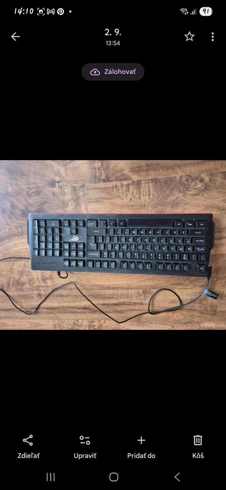 Klávesnica svietiaca, 