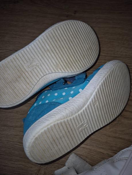 Balik tenisiek c.25 biele adidas su c.26, adidas,25