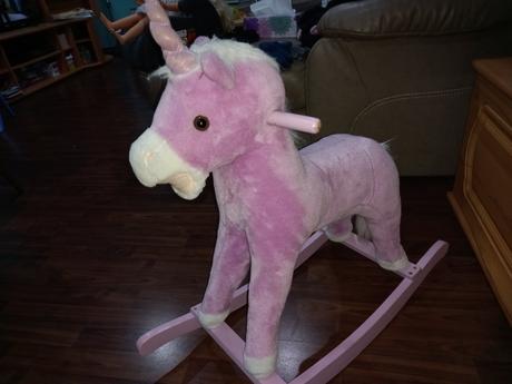 Hojdací jednorožec, 