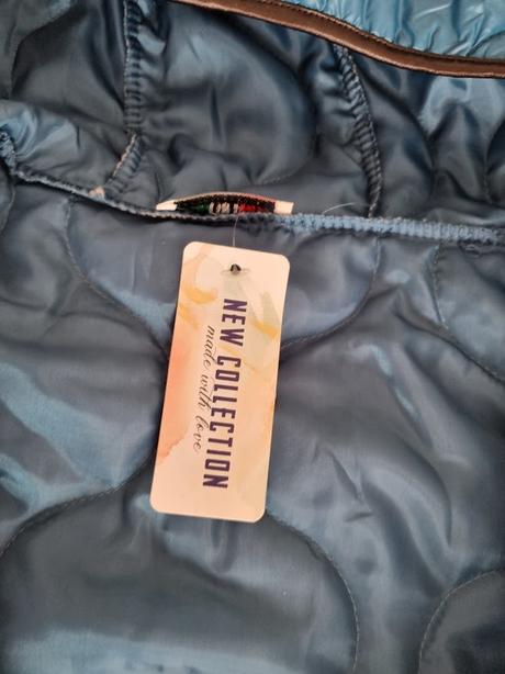 Petrolejová dlhá prešívaná vesta s kapucňou xl, xl