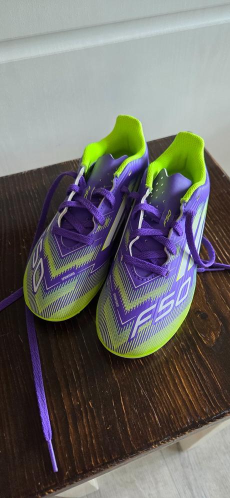 Kopačky f50 adidas, adidas,32